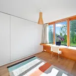 Serenity Sustainable Luxury Retreat By Guestlee Preverenges