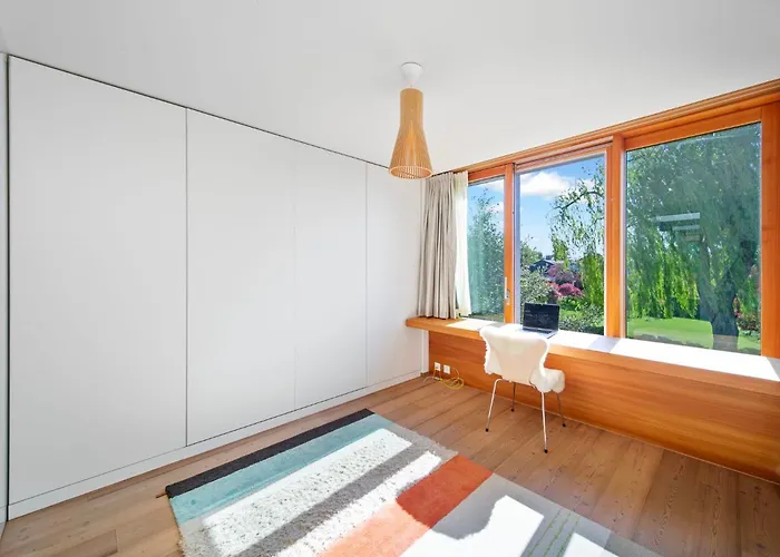 Serenity Sustainable Luxury Retreat By Guestlee Preverenges