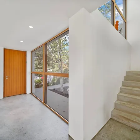 Serenity Sustainable Luxury Retreat By Guestlee Villa Preverenges