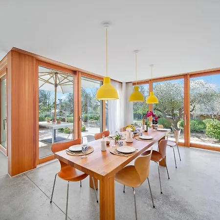 Villa Serenity Sustainable Luxury Retreat By Guestlee *